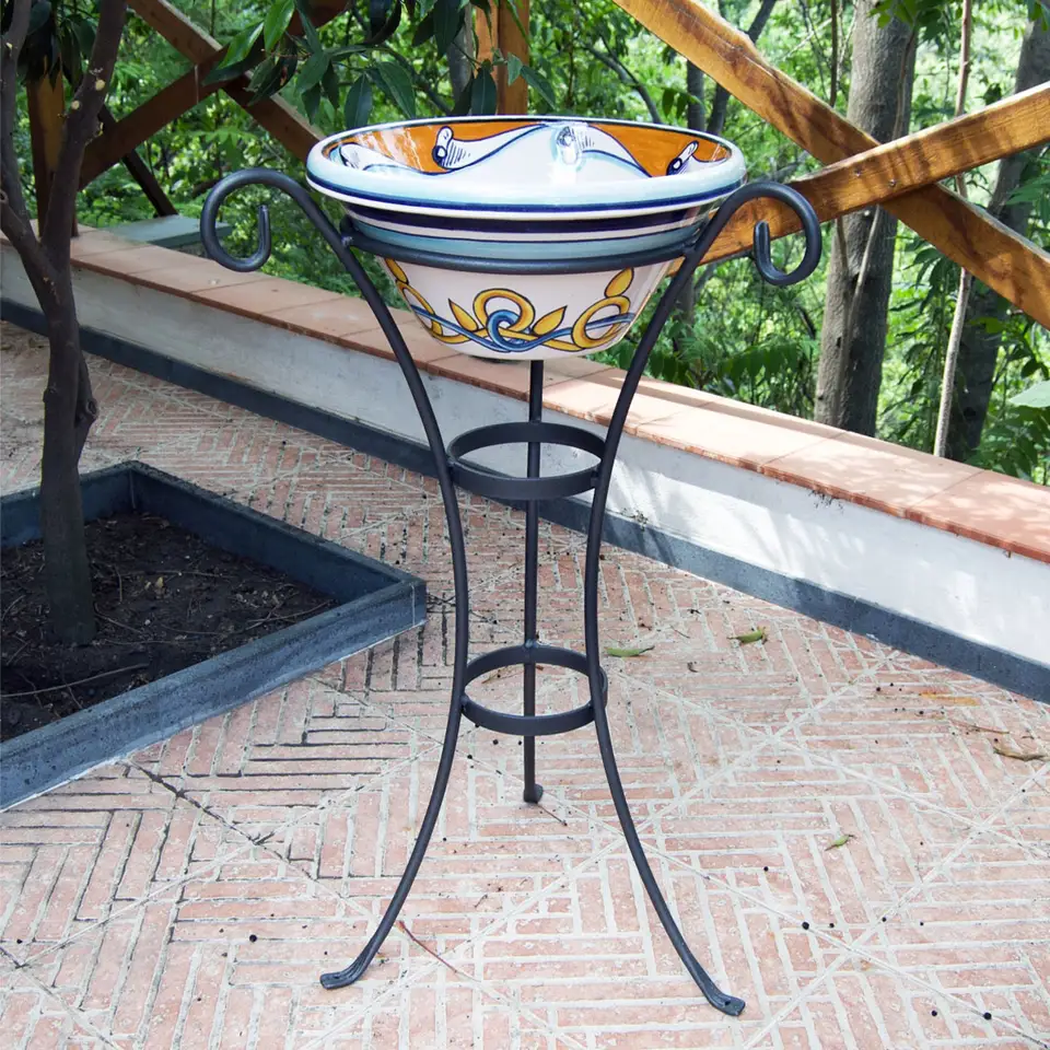 posacenere in ceramica decorato a mano