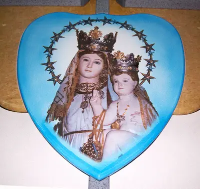 Cuore in fotoceramica con madonna per tomba