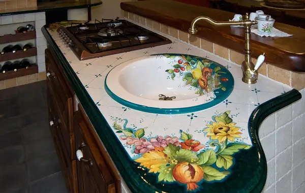 lavello pozzetto in ceramica