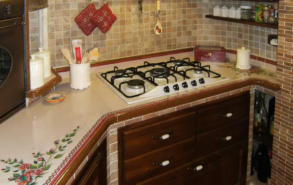 zona cottura cucina in muratura