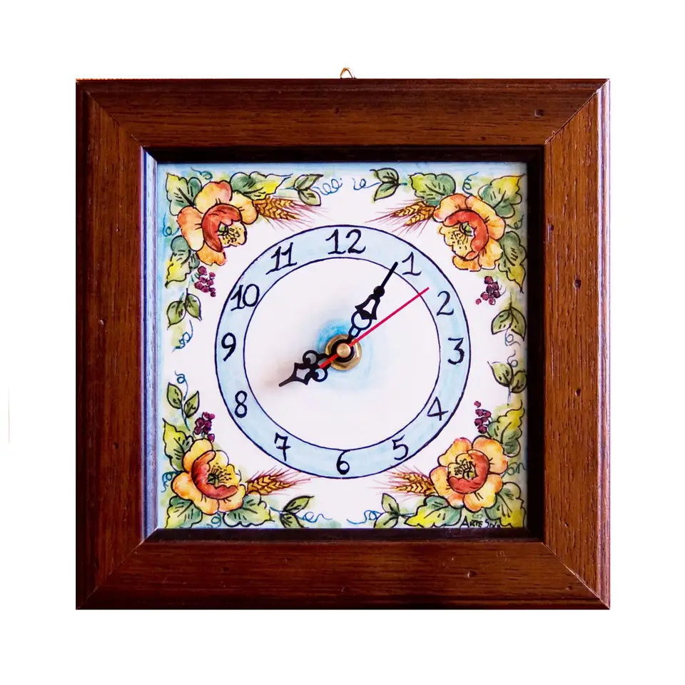 Orologio in ceramica decorato a mano in stile Caltagirone