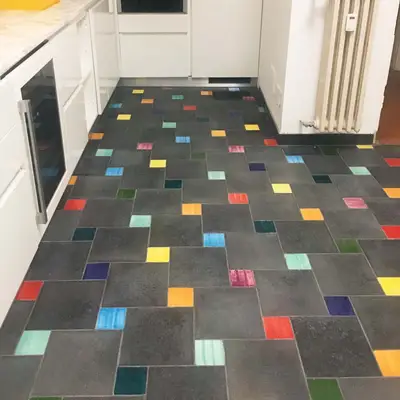 Mattonelle in pietra lavica per pavimentazione moderna