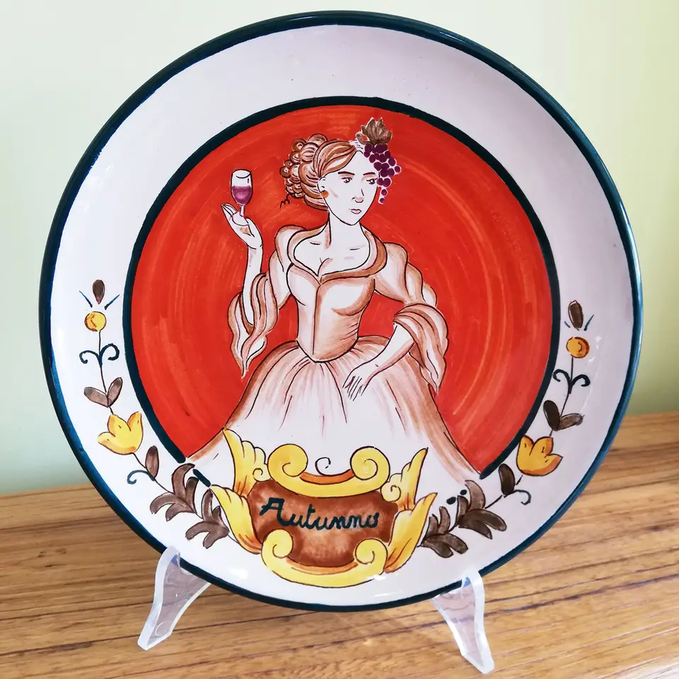 Piatto in ceramica dipinto a mano con decoro Autunno