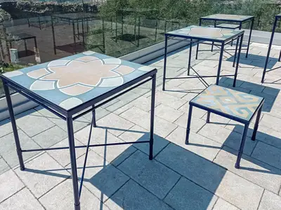 Tavoli in pietra lavica personalizzati in fotoceramica
