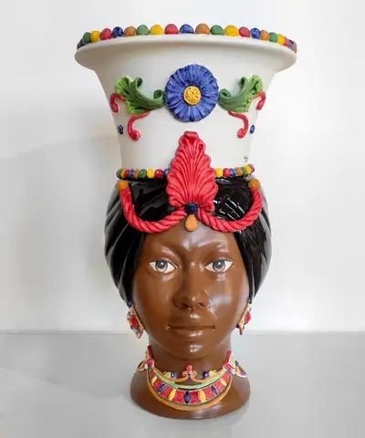 testa di moro donna decorata