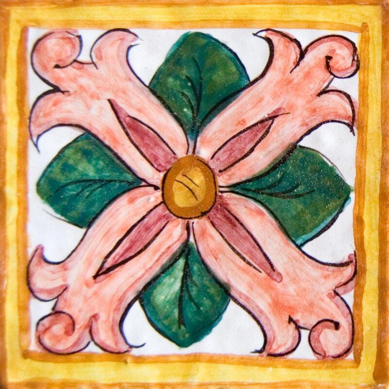 mattonella con decoro fiore dipinto a mano
